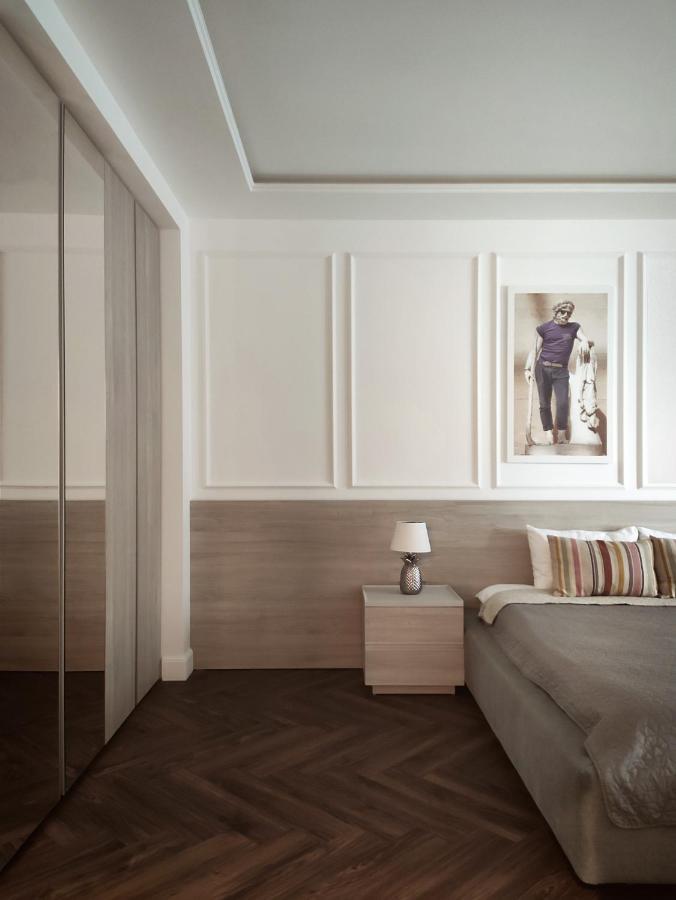 Modern Classic 2 Bedroom Apartment Near Most City Dnipro Extérieur photo