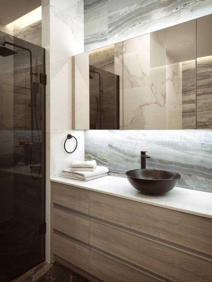 Modern Classic 2 Bedroom Apartment Near Most City Dnipro Extérieur photo